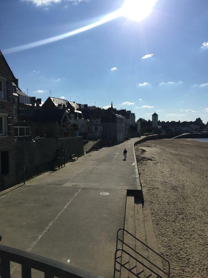 Studio Bord De Plage Des Bas Sablons Saint Malo Екстериор снимка